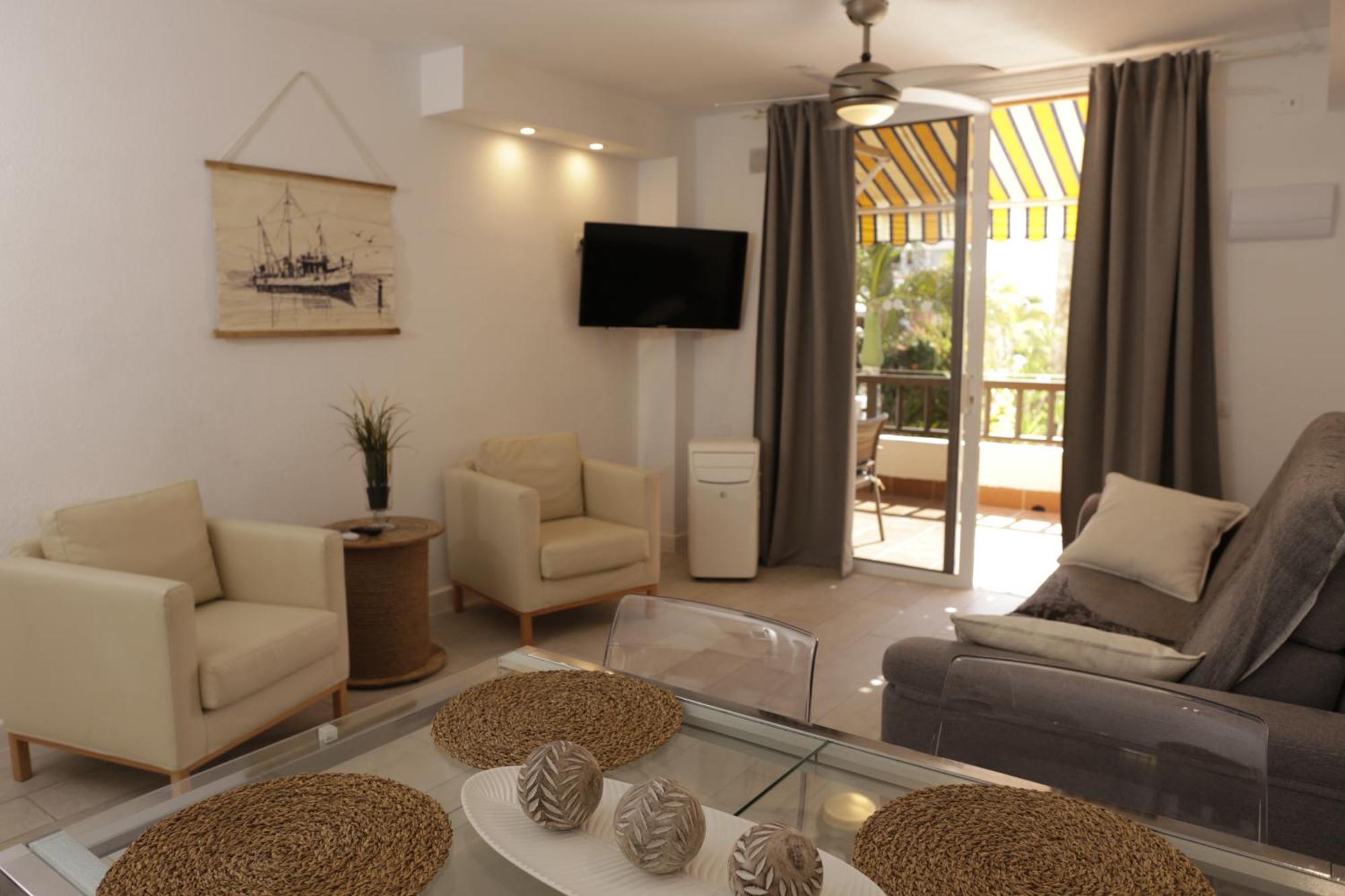 Parque Santiago 3 Luxery Apartment, Playa Las Americas, Arona, Tenerife Плая-де-лас-Америкас Экстерьер фото